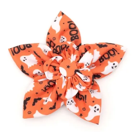 The Worthy Dog Spooky Flower - Adjustable Pet Collar Accessory image {3}