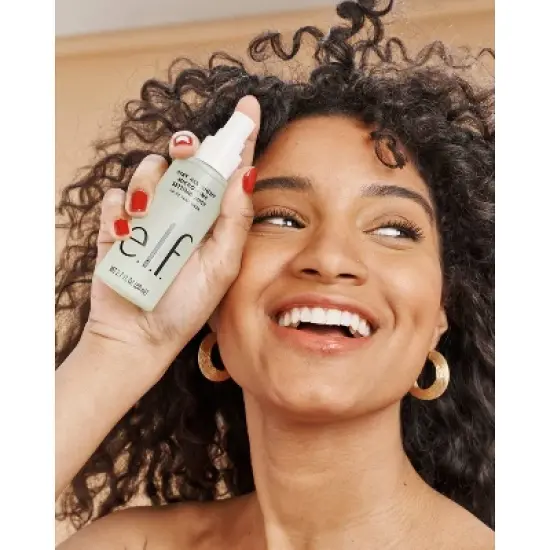 e.l.f. Stay All Night Micro-Fine Setting Mist - Light Green - 2.7 fl oz image {3}