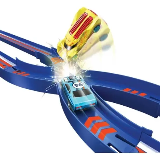 Hot Wheels Ultra Hots Wild Drive Drag Race Trackset image {3}