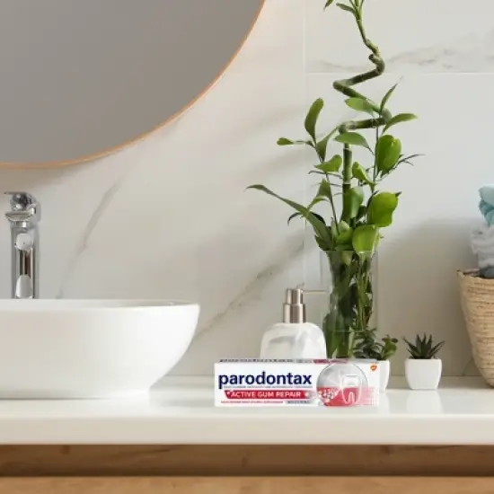 Parodontax Active Gum Repair Whitening Toothpaste - 3.4oz/3pk image {3}