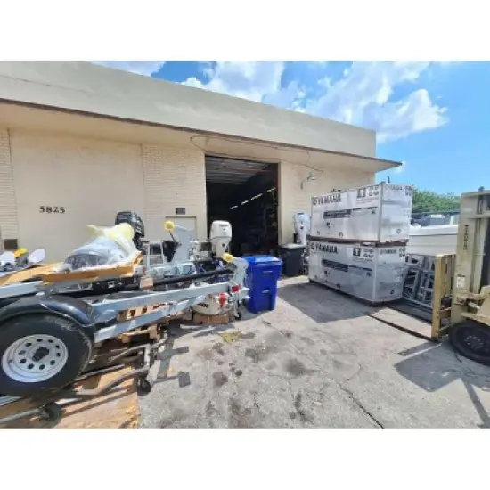 Lewmar 68000917 Footswitch Assy White - Boat Equipment and Parts. image {3}