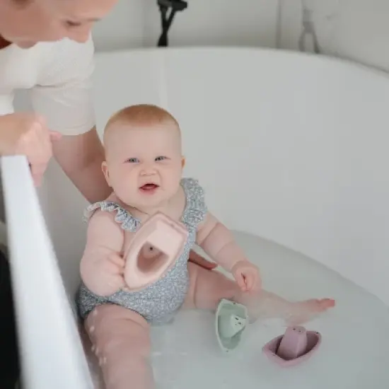 Mushie Bath Boat Toys image {7}