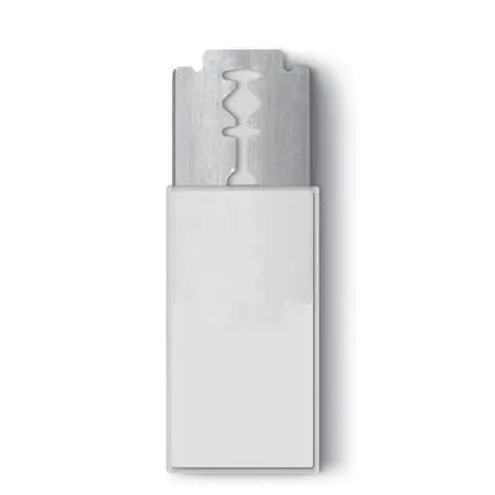 BEVEL Men's Shave Kit - Safety Razor, Shave Brush, Shave Cream, Pre Shave Oil, Post Shave Balm and 40 Blades - 6ct image {10}