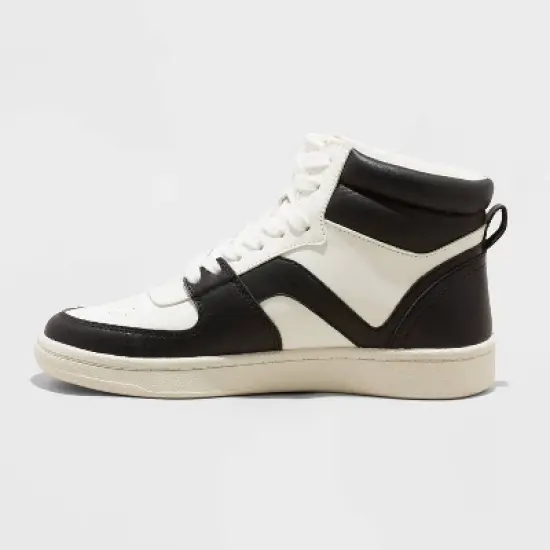 Women's Paige Sneakers - Universal Thread&trade; image {1}