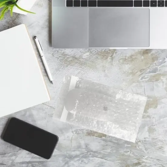 UOFFICE Pack of750 Clear Bubble Out Bags 4" x 5.5" with Self-Sealing Closure image {8}