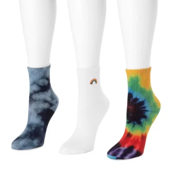 MUK LUKS Women's 3 Pack Crew Sock image {4}