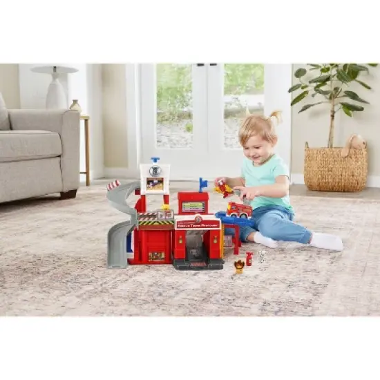 VTech Go! Go! Smart Wheels Race & Rescue Firehouse Track Set image {2}