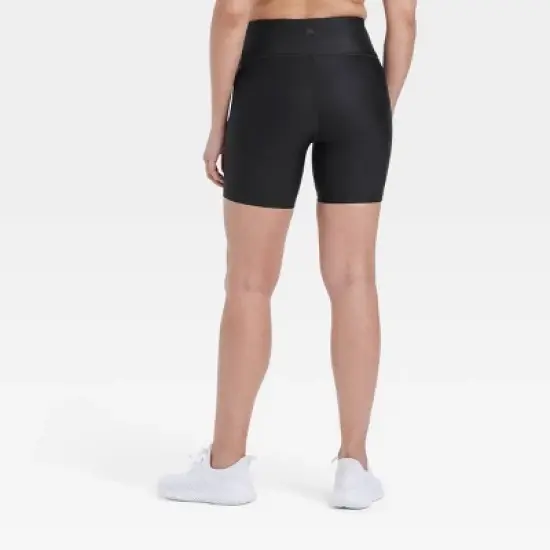 Women's Effortless Support Bike Shorts 6" - All In Motion&trade; image {1}