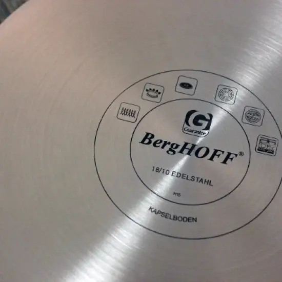 BergHOFF Essentials 18/10 Stainless Steel Stockpot, Glass Lid, Manhattan image {4}