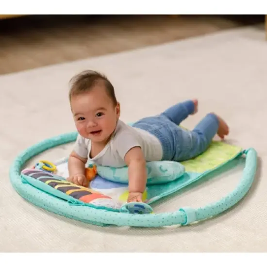 Go Gaga!, Infantino Kick n' Keys 7-in-1 Musical Piano Activity Gym with Seat Positioner image {12}