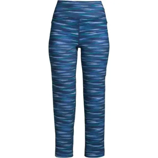 Lands' End Women's Active Crop Yoga Pants image {16}