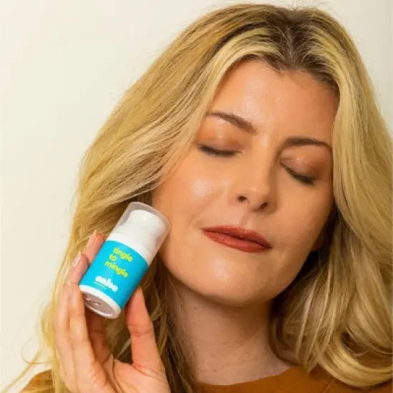 Hello Cake Tingle to Mingle Clitoral Arousal Personal Lubricant - 0.5 fl oz image {5}