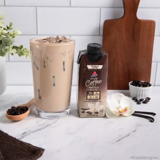 Atkins Iced Coffee Vanilla Latte Protein Shake - 4pk/44 fl oz image {1}