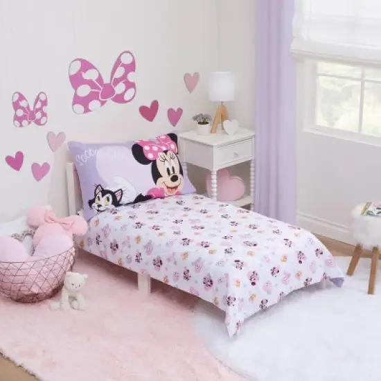 4pc Toddler Minnie Mouse Reversible Bed Set image {8}