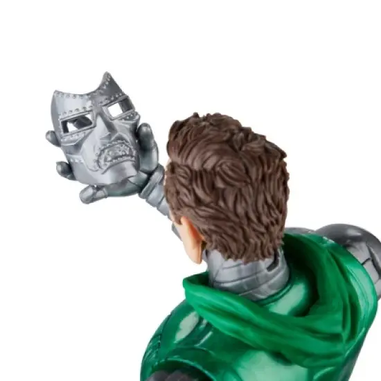 Marvel Avengers Legends Captain Marvel vs. Doctor Doom Action Figure Set - 2pk image {4}
