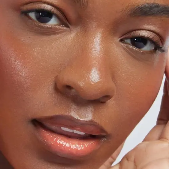 Versed Soft Gloss Tinted Lip Serum - 0.06oz image {4}