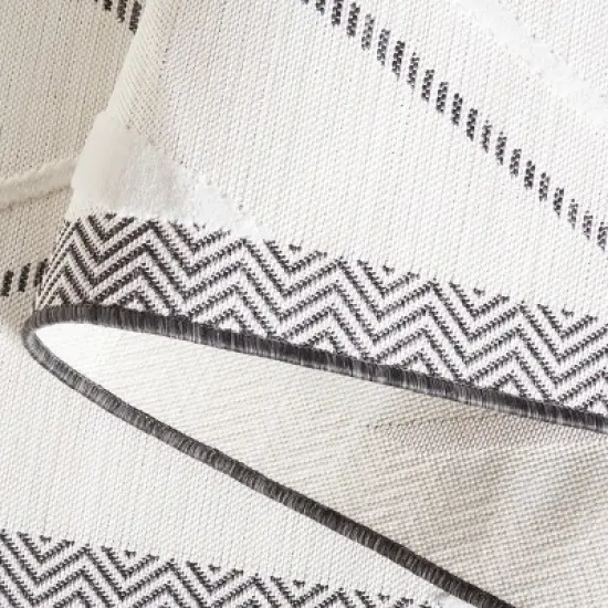 Cabana CBN416 Power Loomed UV Resistant Indoor/Outdoor Rugs - Safavieh image {6}