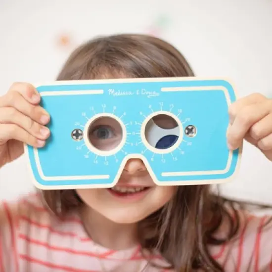 Melissa & Doug Blues Clues & You! Time for Glasses Eye Doctor Play Set image {6}