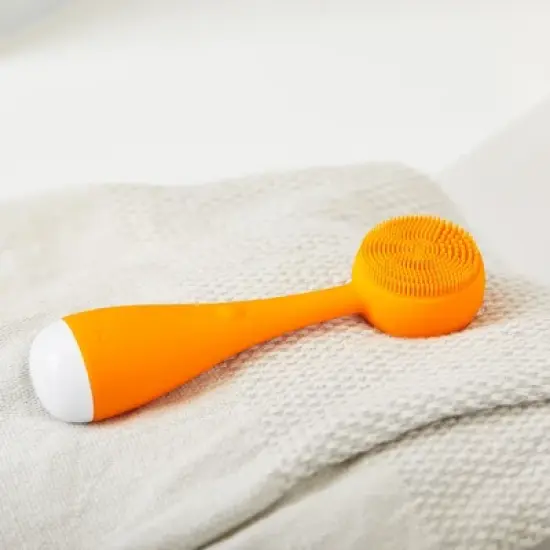 PMD BEAUTY Clean Mini Smart Facial Cleansing Device image {3}