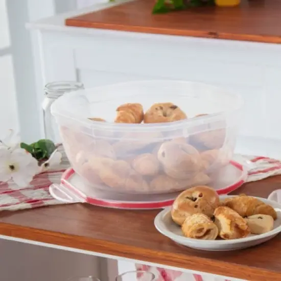 Sterilite Ultra Seal 8.10 Quart Capacity Clear Plastic Food Storage Bowl Container with 4 Point Latching Lids and Easily Stackable Design image {3}