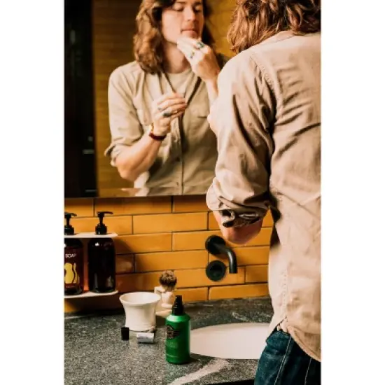 18.21 Man Made Clear Soothing Shave Gel, Spiced Vanilla image {11}