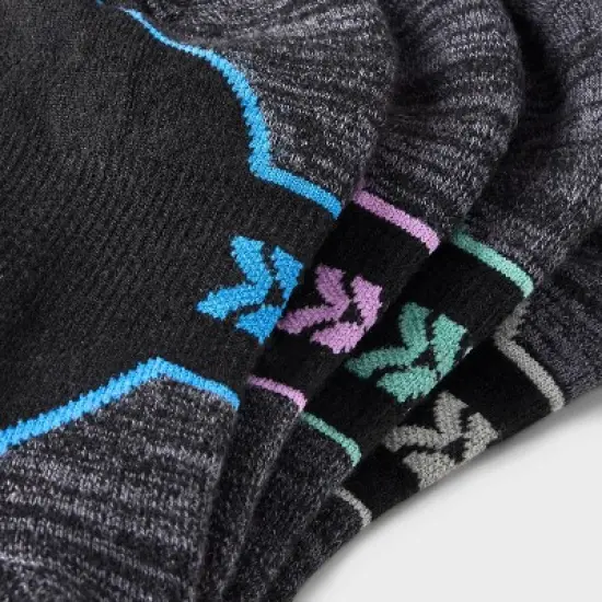 Women's Cushioned Active Striped 6+1 Bonus Pack No Show Tab Athletic Socks - All in Motion&trade; Black 4-10 image {2}