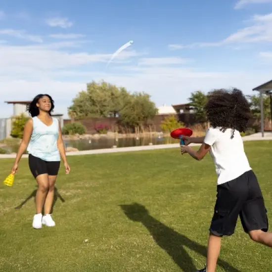 Chuckle & Roar Super Pop Launchers image {4}