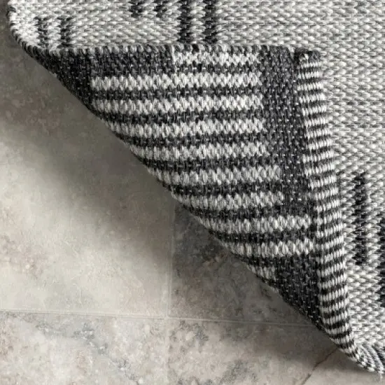 nuLOOM Resi Geometric Striped Indoor/Outdoor Patio Area Rug image {6}