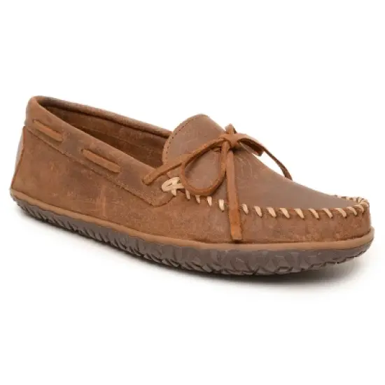 Minnetonka Men's Tie Tread Slip On Shoes image {7}
