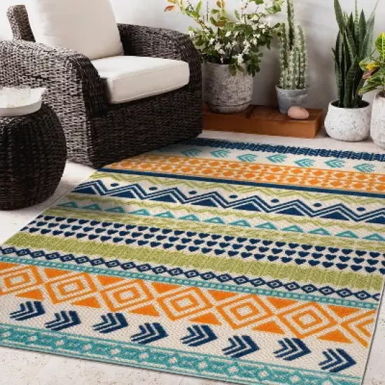 World Rug Gallery Ronda Contemporary Bohemian Indoor/Outdoor Area Rug image {1}