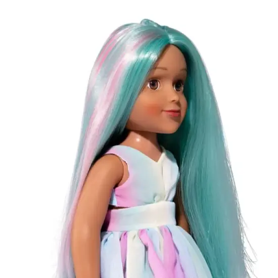 I'M A WOW Amy the Rainbow 14" Fashion Doll with Color-Changing Hair image {3}