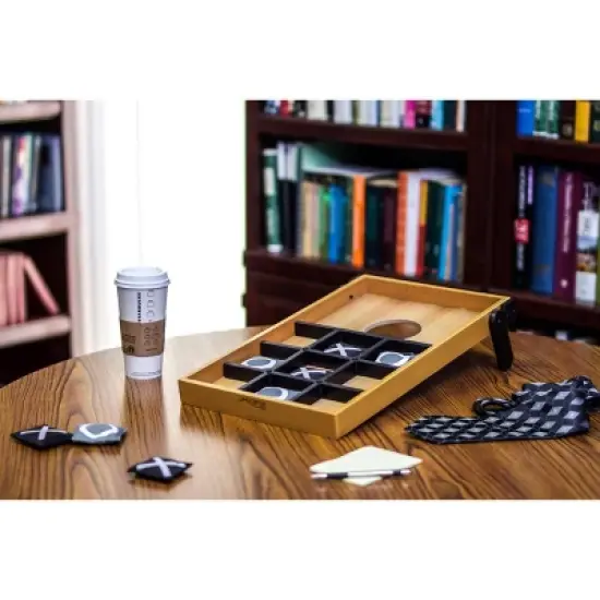 Picnic Time Mini Bean Bag Throw Game Set image {9}