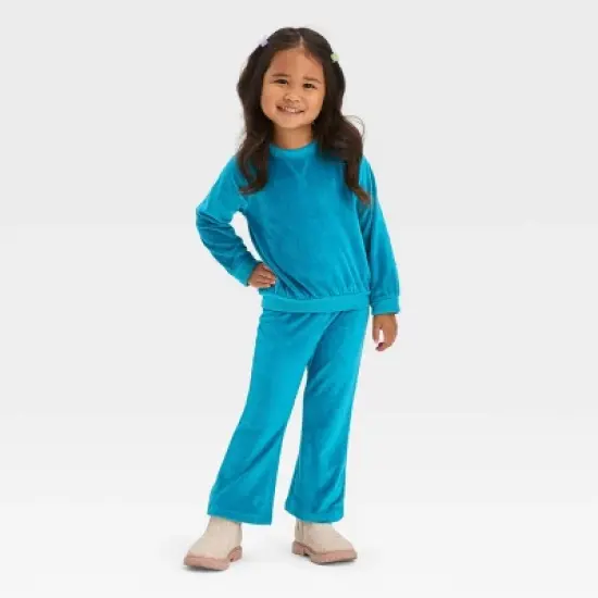 Toddler Girls' Ribbed Velour Top & Bottom Set - Cat & Jack&trade; image {2}