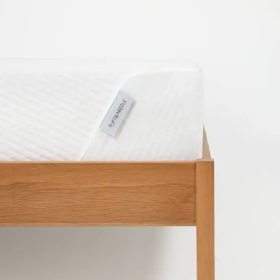 Tuft & Needle Signature 9.5" Mattress image {5}