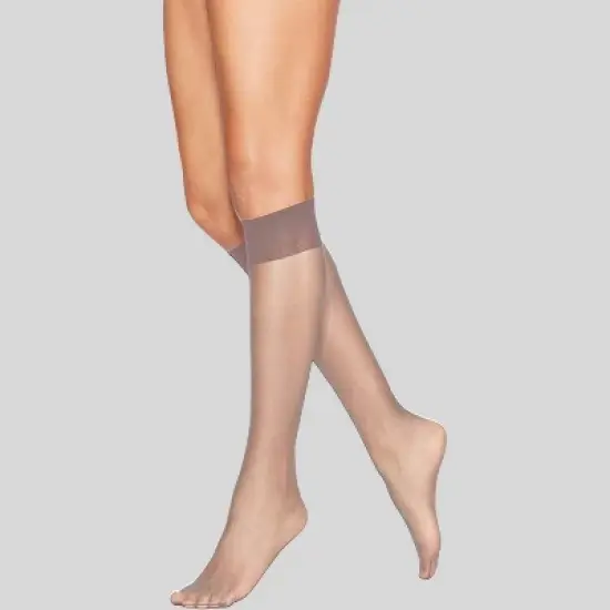 L'eggs Everyday Women's 10pk Knee Highs image {2}
