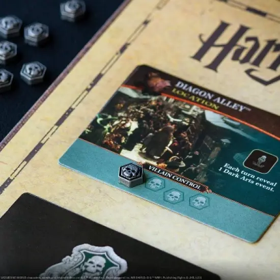 Harry Potter Hogwarts Battle Deckbuilding Game image {8}