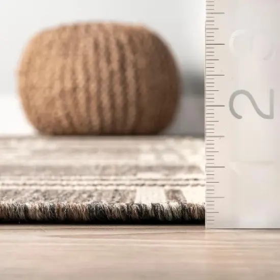 nuLOOM Malaya Greek Trellis Indoor/Outdoor Patio Area Rug image {4}