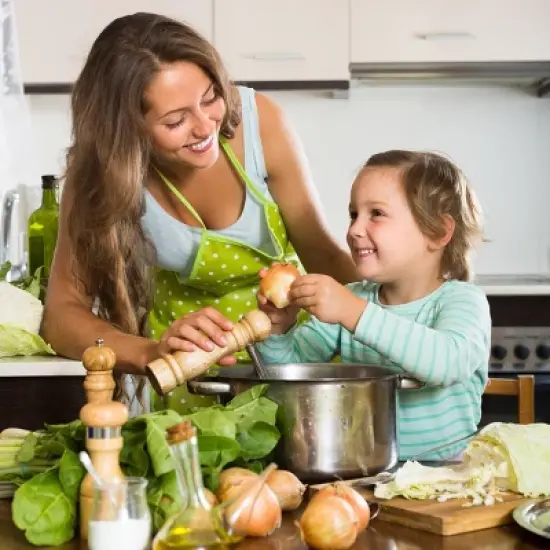 Hastings Home Large Stainless Steel 12-Qt Stock Pot With Lid &ndash; 11.5" x 7.5" image {3}