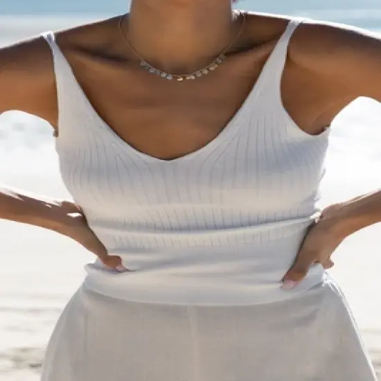 Petal and Pup Womens Gemma V Neck Tank Top image {1}