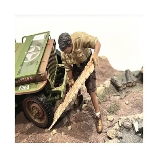 "4X4 Mechanic" Figure 8 with Board Accessory for 1/18 Scale Models by American Diorama image {3}