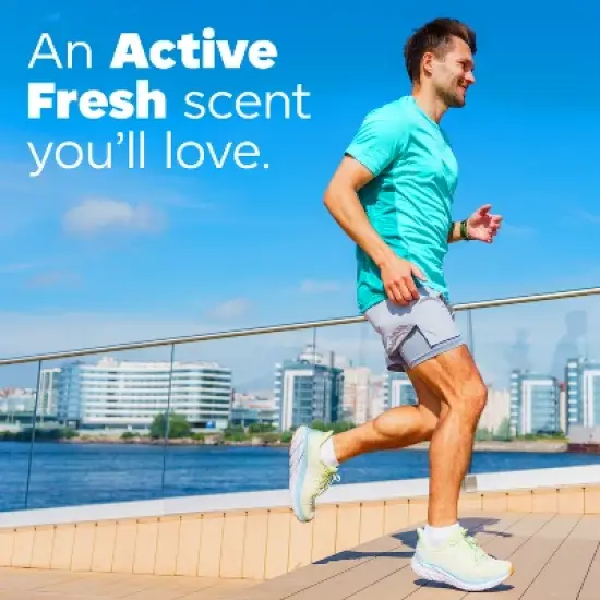 Tide Plus Febreze Sport Active Fresh High Efficiency Liquid Laundry Detergent Soap image {4}