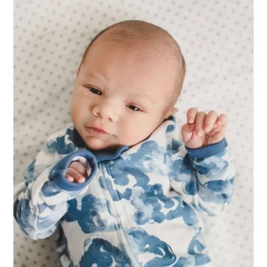 Burt's Bees Baby&reg; Baby Boys' Moonlight Cloud Organic Cotton Sleep N' Play - Blue image {1}