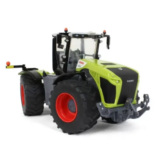 ERTL 1/32 Claas Xerion 5000 Tractor 16411 image {1}