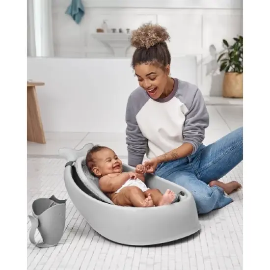 Skip Hop Moby Waterfall Baby Bath Rinser image {10}