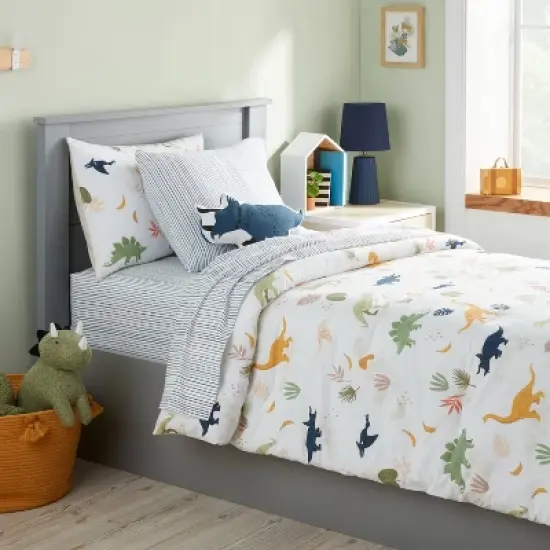 Dinosaur Kids' Bedding Set with Sheets - Pillowfort&trade; image {1}