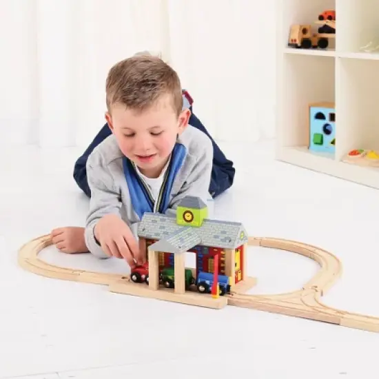 Bigjigs Rail Railway Station Wooden Railway Train Set Accessory image {7}