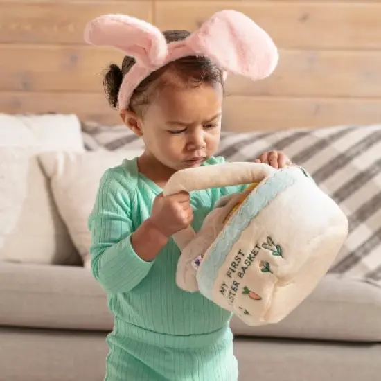 Easter Baby Plush Playset with Easter Basket, Bunny Holding Carrot, Easter Egg, and Squeaky Chicken, Sensory and Decorative Toys for Babies & Newborns image {7}