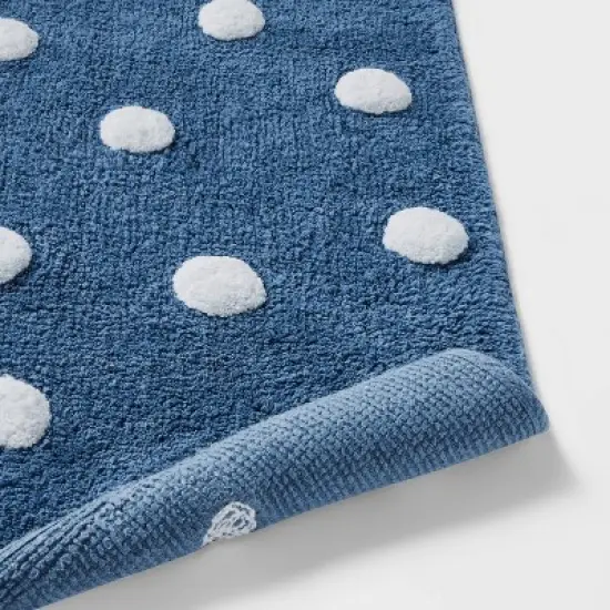 Polka Dot Kids&rsquo; Bath Rug - Pillowfort&trade; image {3}