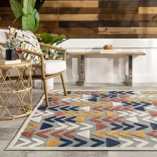 nuLOOM Logan Reverse Arrows Indoor/Outdoor Patio Area rug image {7}
