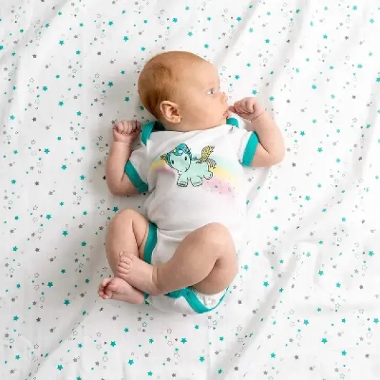 JumpOff Jo - Layette Gift Set 17-Piece Newborn Baby Clothes Pack, 0-3 Months image {5}